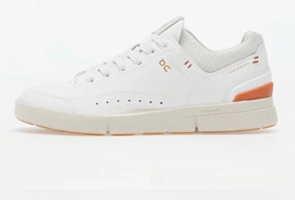 On Cloud The Roger Centre Court white Sienna women’s 5.5 $190 retail
